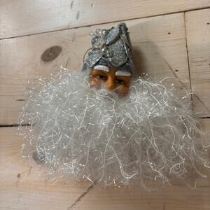 Santa Claus Father Christmas NWOT Head Face and Beard Silver Christmas Ornament